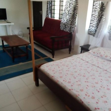 שאנזו Ashari Hotel מראה חיצוני תמונה